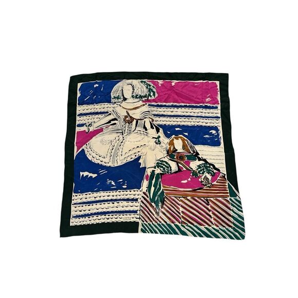 Beautiful Loewe Mujeres de Velazquez Green 100% Silk Square Scarf Square Scarf G - Picture 3 of 5